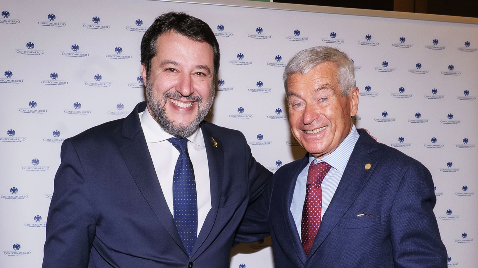 Il presidente di Confcommercio Carlo Sangalli e il ministro Salvini